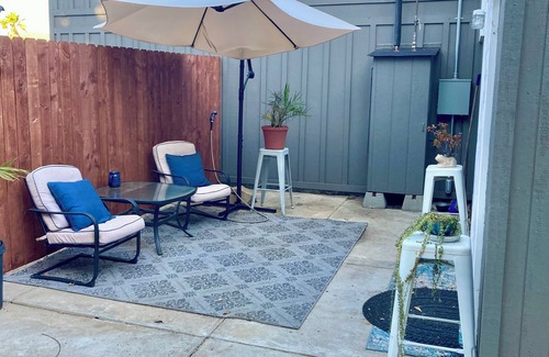 Vista Apartamento | Private Studio on Peaceful Gated Property