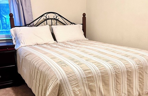 El Cerrito Casa | Casa de huéspedes tranquila y cómoda en el barrio de El Cerrito Hills