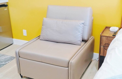 Cherryland Apartamento | Private Urban Oasis Near SF - Full Kitchen 22421B