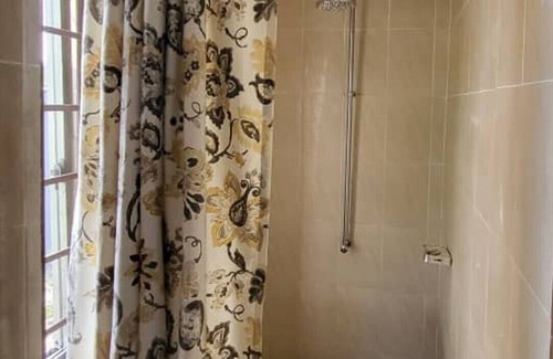 Dar es Salaam Apartamento | Private Vila in Kibo, Dar es salaam