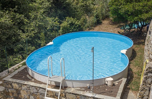 Recco Villa | Casa de vacaciones privada con piscina privada, WIFI, jacuzzi, TV, patio, cerca de Portofino