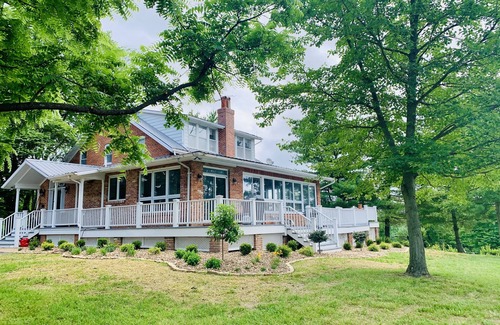 Augusta Casa | Private Vineyard