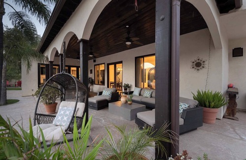 Canoga Park Villa | *Private Water Park* Hidden Cave! Outdoor Ktchn!