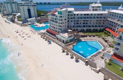 Zona Hotelera Villa | De propiedad privada 3 dormitorios condominio frente al mar con 25 pies terraza frente a la playa