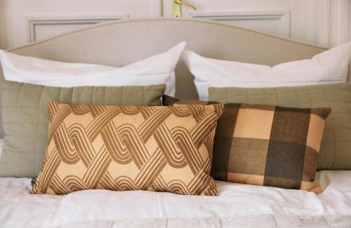 Othmarschen Apartamento | Privates Zimmer in Villa mit Blick auf die Elbe