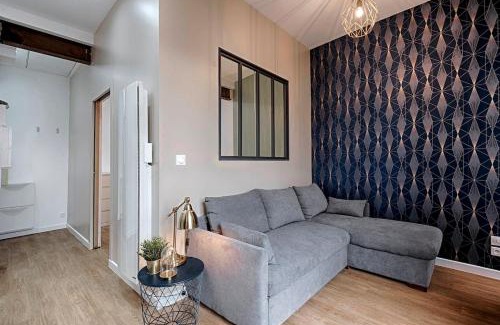 Bourgoin-Jallieu Apartamento | Proche Gare, parking couvert, Wifi