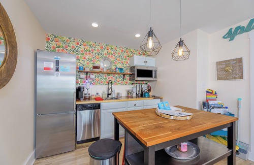 Villas Apartamento | Progressive Retreat #3 - Diverse, Open-Minded and Eco Friendly Waterfront Unit