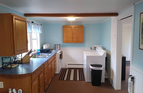 Wellfleet Casa | PROMO 5% MONTHLY DISCOUNT! The Napoleon House at Wellfleet Center