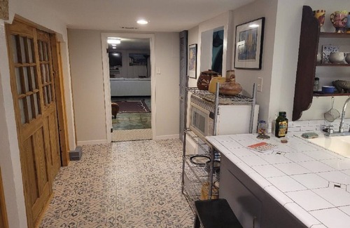 Marlyville - Fontainebleau Casa | PROMO 5% WEEKLY /10% MONTHLY DISCOUNT Spacious 1 BR near Universities