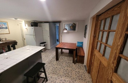 Marlyville - Fontainebleau Casa | PROMO 5% WEEKLY /10% MONTHLY DISCOUNT Spacious 1 BR near Universities