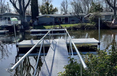 Lakeport Casa | PROMO 5% WEEKLY DISCOUNT! Konocti Lake House-Lakeport Ca