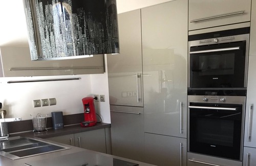 Seynod Villa | PROMO Julio - Agosto: Magnífica villa contemporánea en las afueras de Annecy