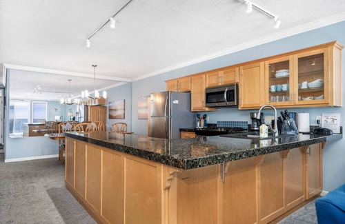 Depoe Bay Condominio | *¡Promoción!* Condominio frente al mar en el segundo piso con piscina, jacuzzi, wifi y mucho más.