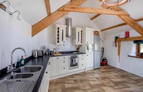 Tresmeer Casa | Proper Job