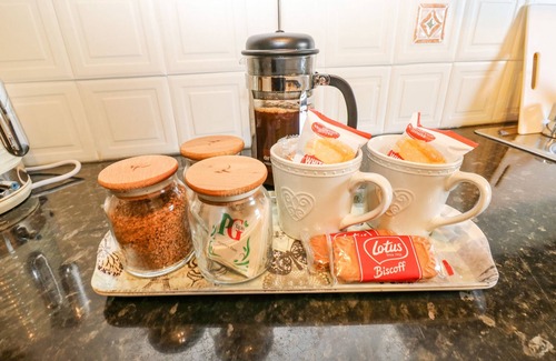 Sowerby Bridge Cabaña | PROSPECT COTTAGE, pet friendly, with a garden in Ripponden
