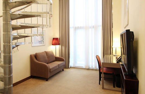 Kwun Chung Hotel | Prudential Hotel