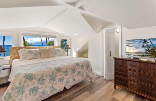 Downtown Lahaina Villa | Puamana 240-3