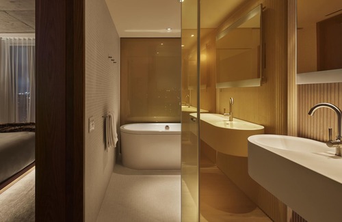 Bowery Hotel | PUBLIC, an Ian Schrager hotel