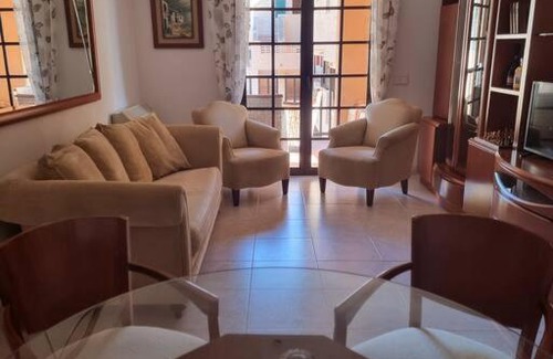Pueblo Mascarat Apartamento | Pueblo Mascarat, 50 m al mar, 3 piscinas