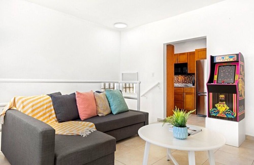 Punta Las Marias Apartamento | Puerto Rico Ocean Park Loft Vacation Rental With Parking Otium Rentals