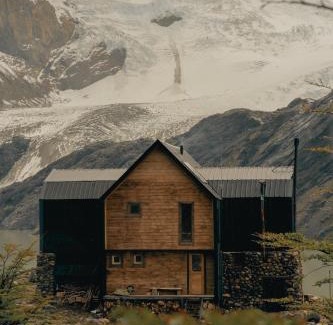 El Chaltén Hotel | Puesto Cagliero - Refugio de montaña