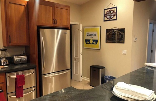 Guerneville Cabaña | Pumpkin House Summary