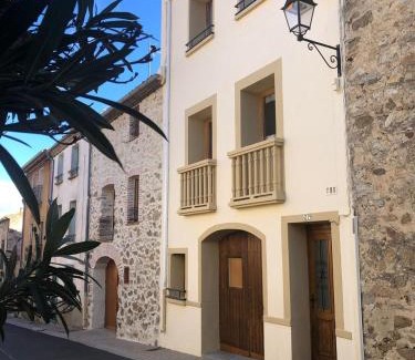 Montalba-le-Chateau Casa | Pure Canigou House An Authentic and Charming Town house with 3 bedrooms