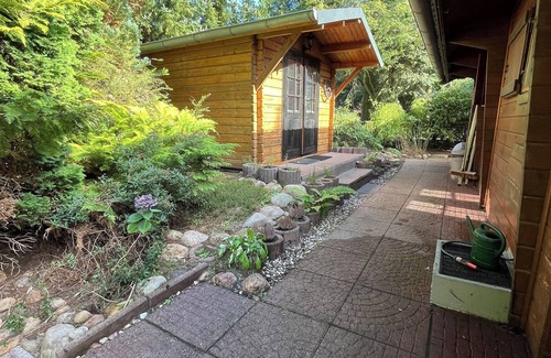 Langendorf Casa | Pure nature - house with large garden by the forest