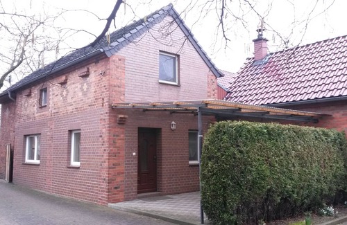 Calau Casa | Casa en una zona tranquila cerca del paisaje de Spreewald y del lago, terraza, lavavajillas