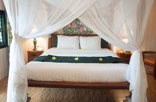 Mangsit Hotel | Puri Saron Senggigi Hotel