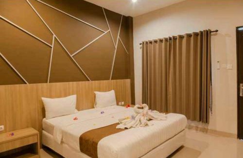 Senggigi Hotel | Puri Senggigi Hotel