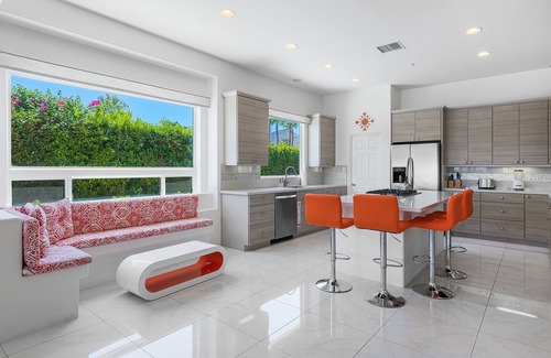 Palm Springs Casa | Putting Green, Saltwater Pool & Spa, 4 Fire Pits, Hammocks, Universal EV Charger