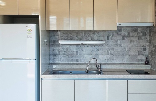 Yeosu Casa | Pyramid Red Clay Pension
