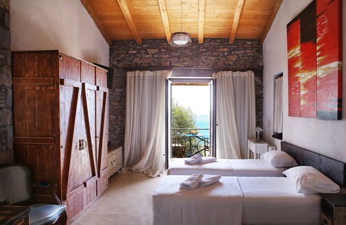 Agios Kirykos Casa | Pyrgos Ikaria Traditional Village