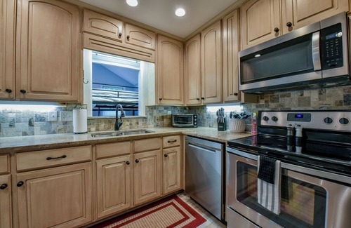 Tuscaloosa Casa | Qb-1: 4 Bedroom Home 3.5 miles from Bryant-Denny Stadium!