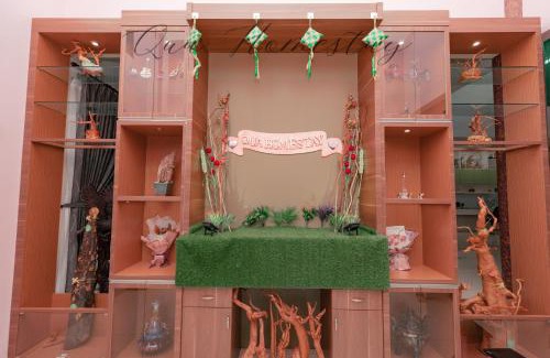 Larut Villa | Qua Homestay 5 Rooms 6 Bathrooms