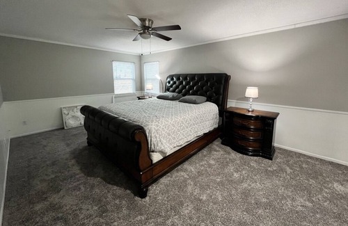 Shawnee Casa | Quaint and Quiet in Downtown Shawnee