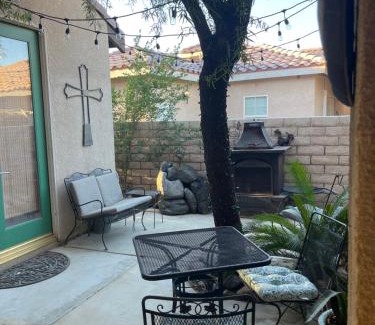 Indio Apartamento | Quaint Coachella Music Festival Casita
