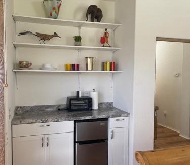 Indio Apartamento | Quaint Coachella Music Festival Casita