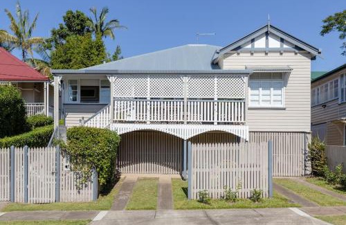 Annerley Apartamento | Quaint & Cosy 1 Bedroom Apartment in Queenslander.