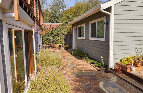 Kensington Apartamento | Pintoresca cabaña enclavada en las colinas de Kensington