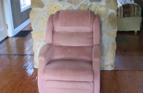 East Bernstadt Cabina | Scenic Country Cottage, Holiday Season Specials