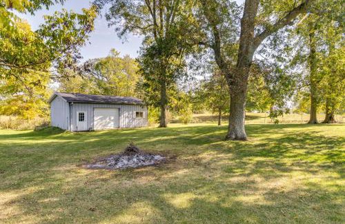 Webster Casa | Quaint Economy Retreat with Patio and Spacious Yard!