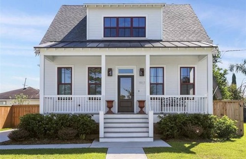 Arabi Casa | Casa pintoresca de Nueva Orleans - Encantador y "NUEVO"