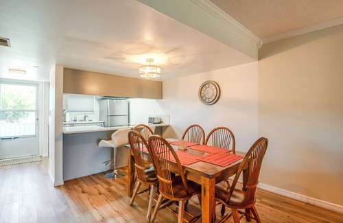 Hollister Casa | Quaint Welaka Getaway: Steps to St Johns River!