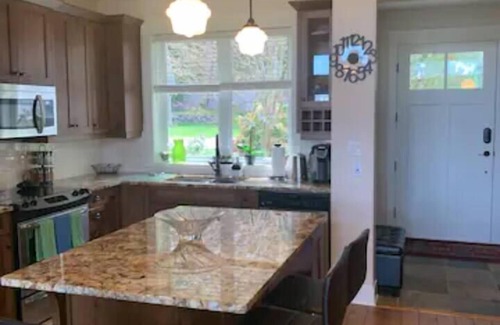 Regional District of Nanaimo Casa | Qualicum Landing Seaside Escape - Sleeps 6