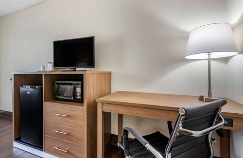 Brunswick Hotel | Quality Inn Brunswick