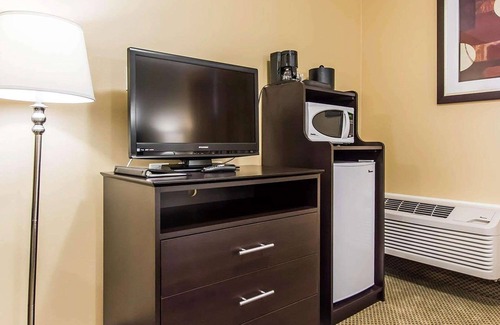 Moncton Hotel | Quality Inn