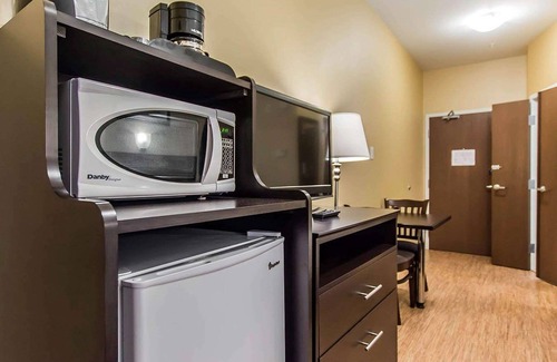 Moncton Hotel | Quality Inn