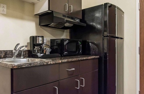 Moncton Hotel | Quality Inn